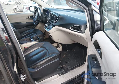 2020 Chrysler Pacifica Touring L from USA, damaged, VIN 2C4RC1BG1LR128207